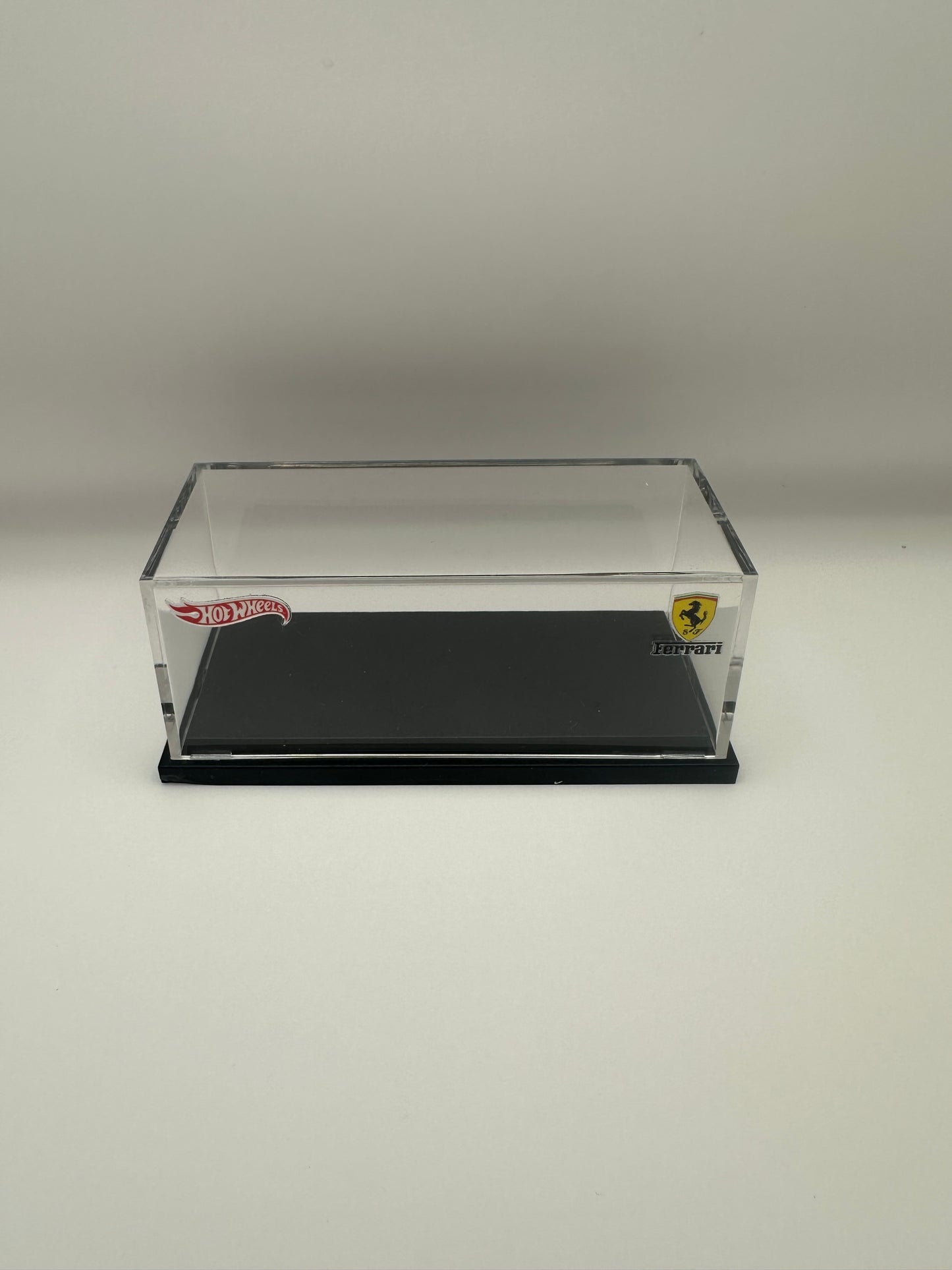 1:64 Acrylic Display Case - Ferrari