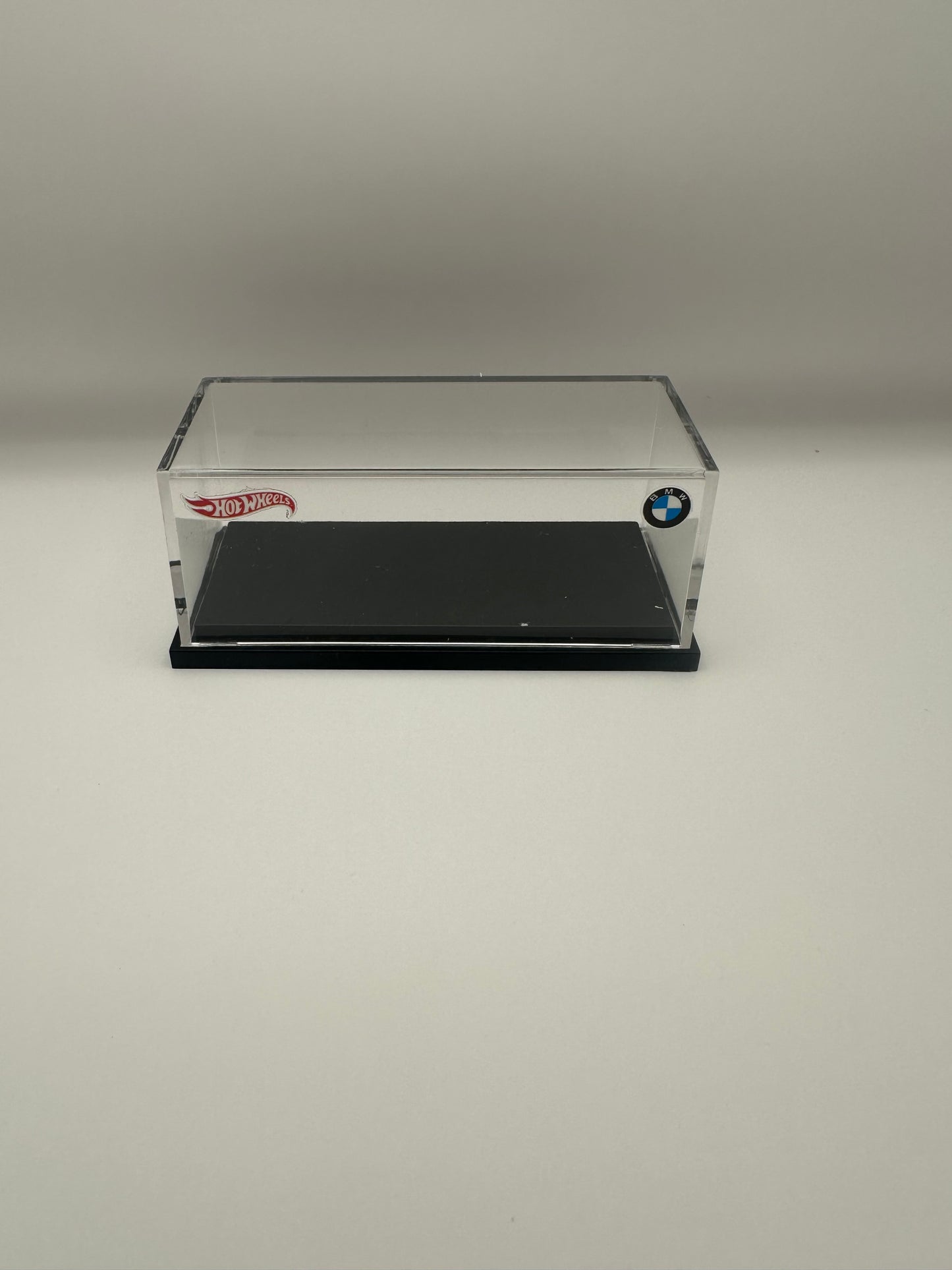1:64 Acrylic Display Case - BMW