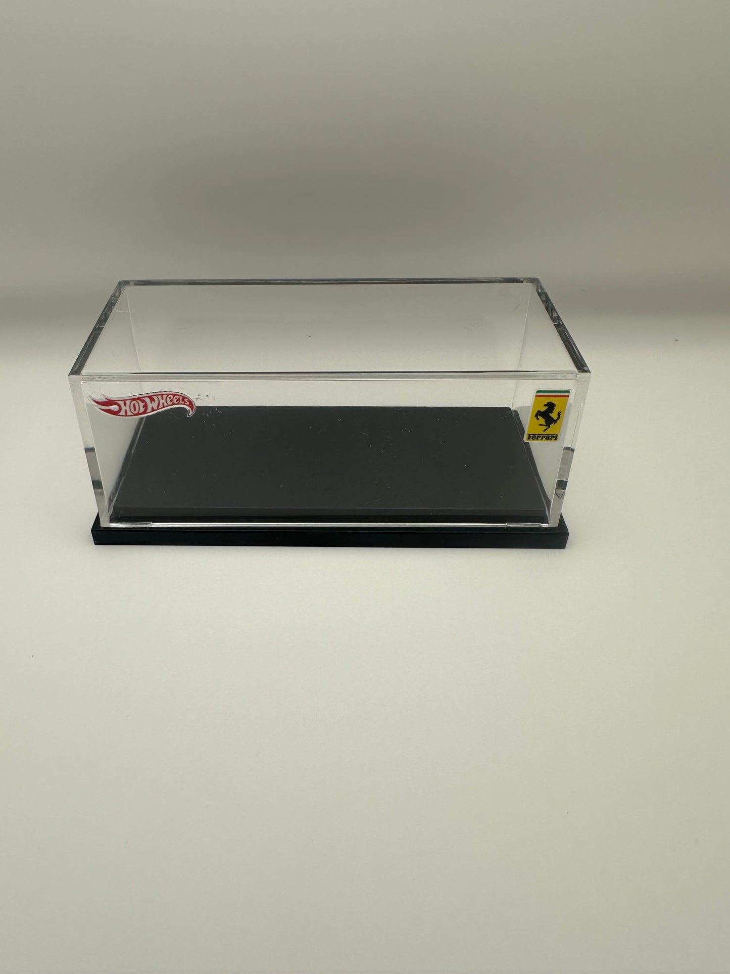 1:64 Acrylic Display Case - Ferrari