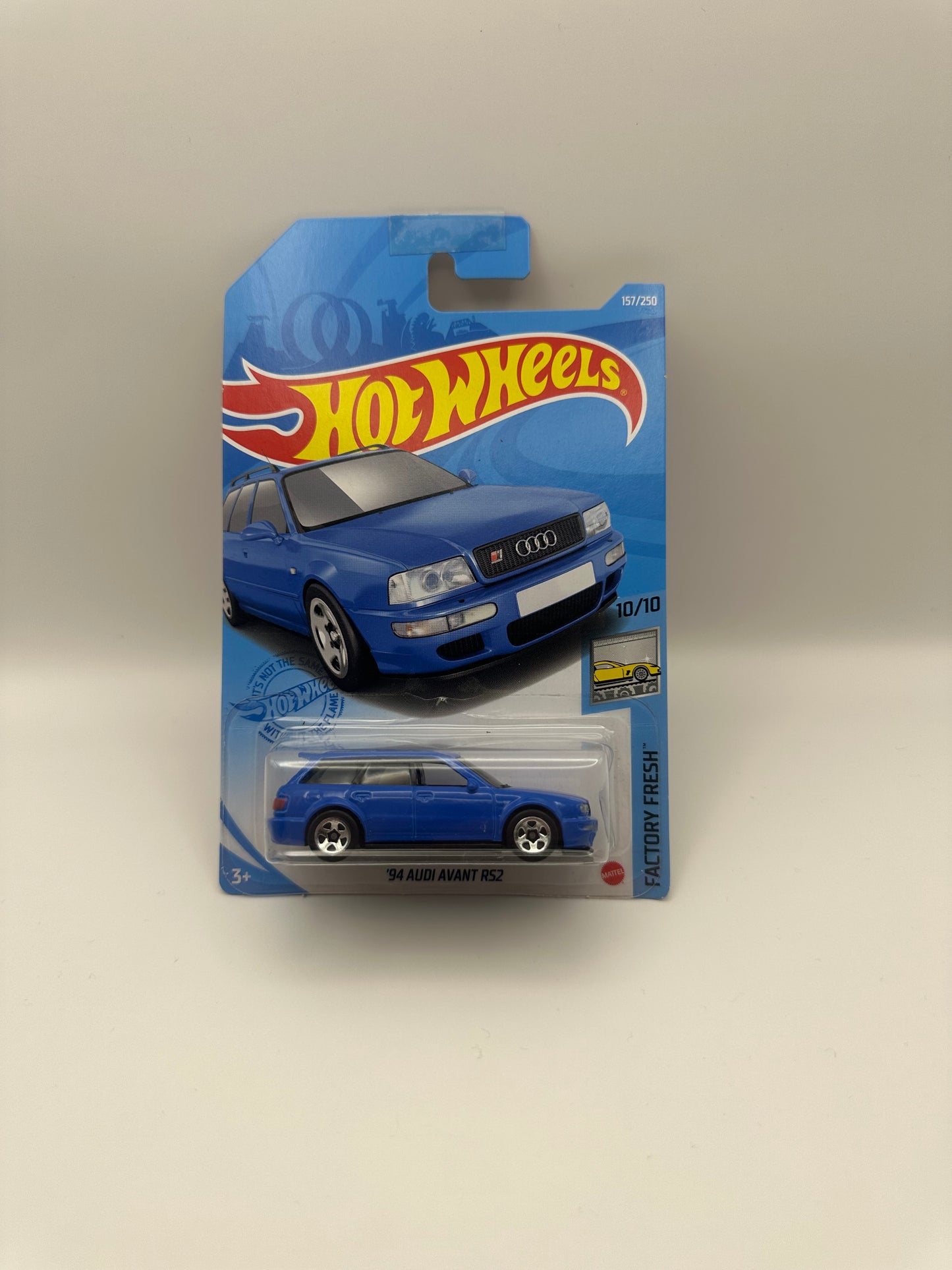 Hot Wheels ‘94 Audi Avant RS2